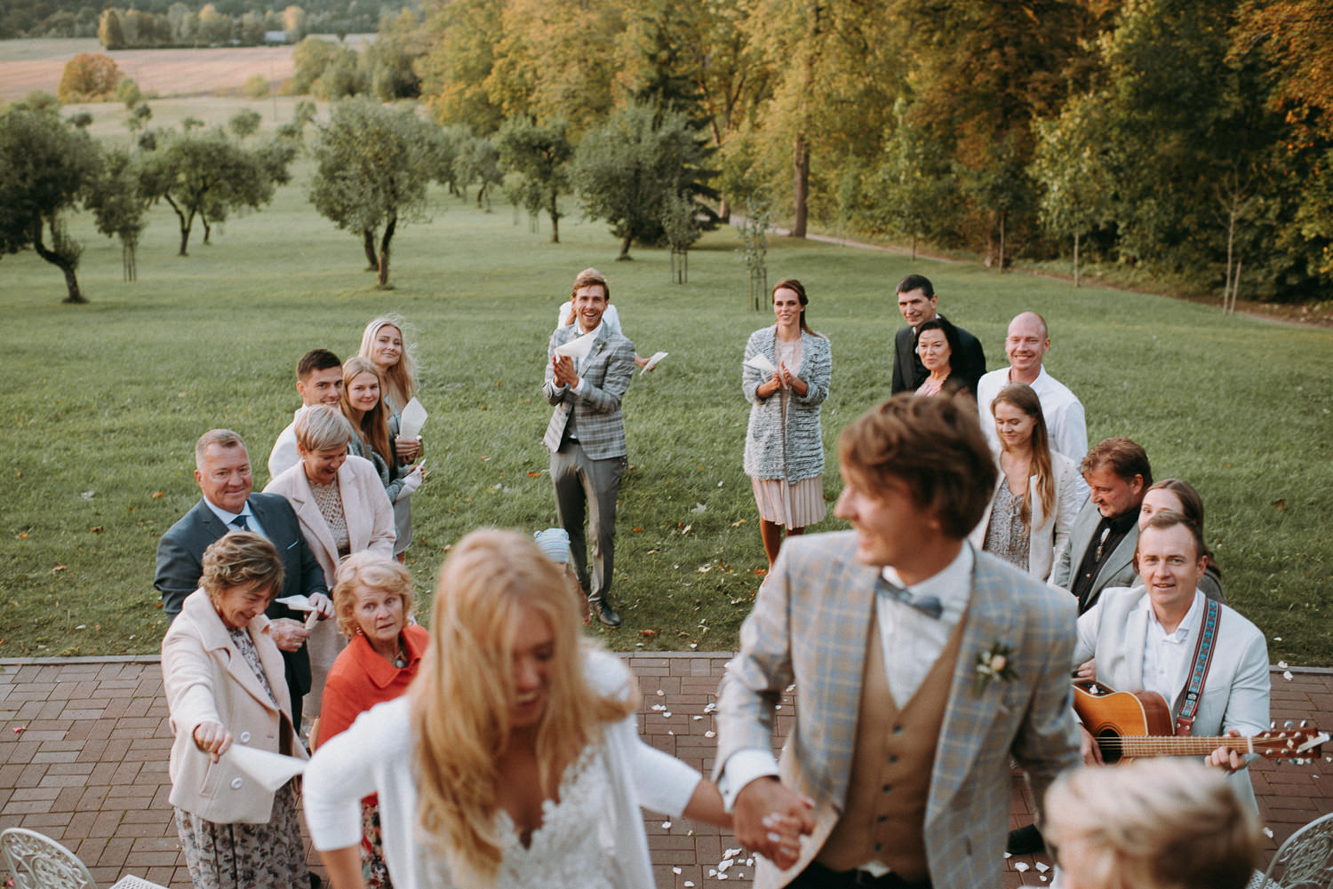 classy and elegant autumn wedding in manor-66