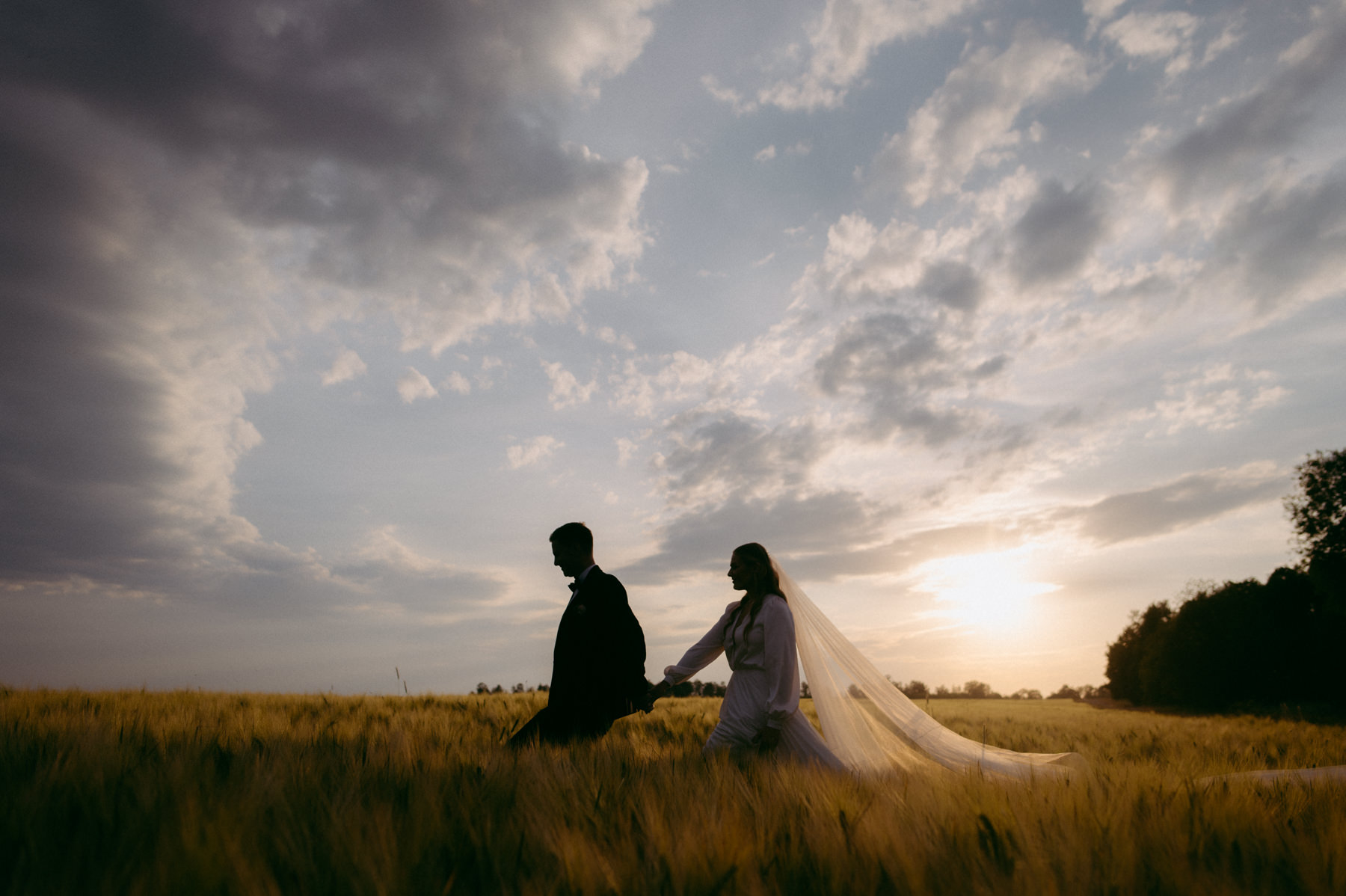 ROMANTIC WEDDING AT ZOLTNERS BREWERY BARN | Evelina & David 193